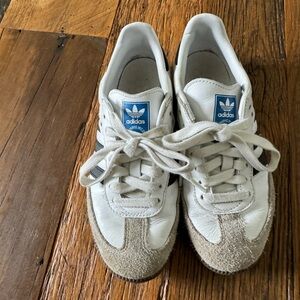 Adidas Samba unisex sizing sz 5